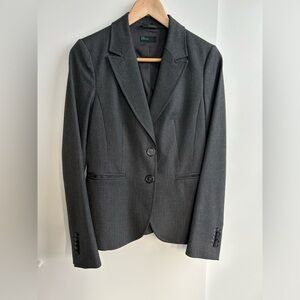 Gray blazer